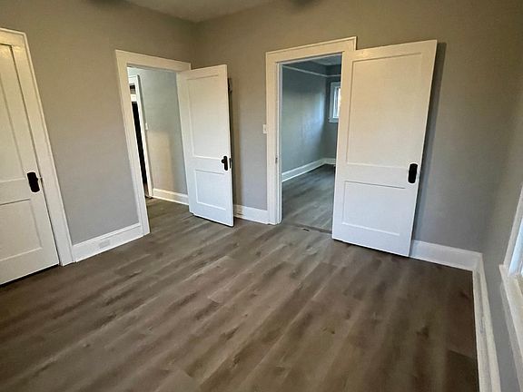 5th image of 3110 Browning Ave NW #1