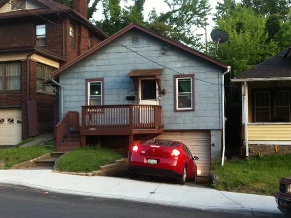 722 Bradshaw Ave, East Liverpool, OH 43920