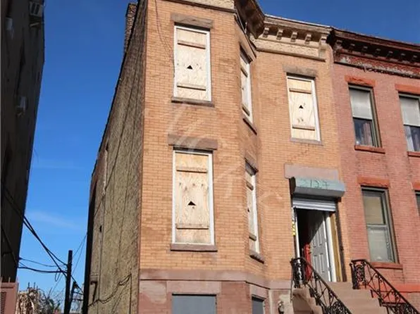 2127 Pacific St, Brooklyn, NY 11233