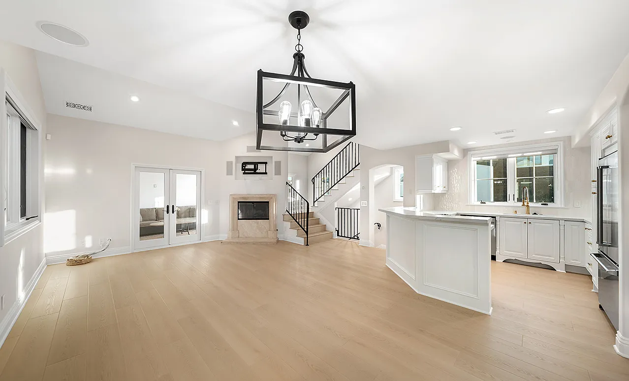 2 bed, 1368 sqft, $7,850 — Photo 3