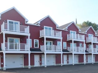 211 Water St, Hallowell, ME 04347