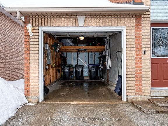 4th image of 1 Telfer Rd