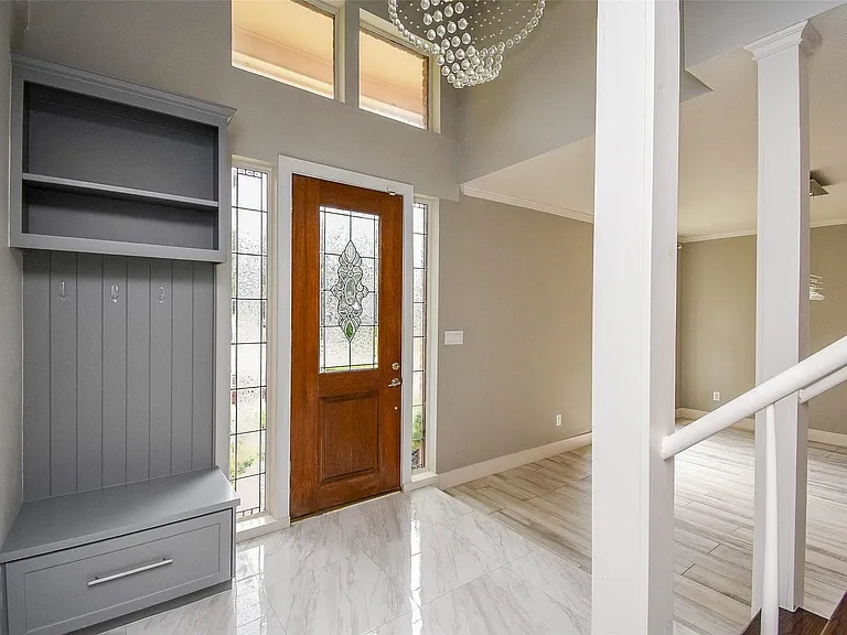 755 Last Arrow Dr — Photo 8