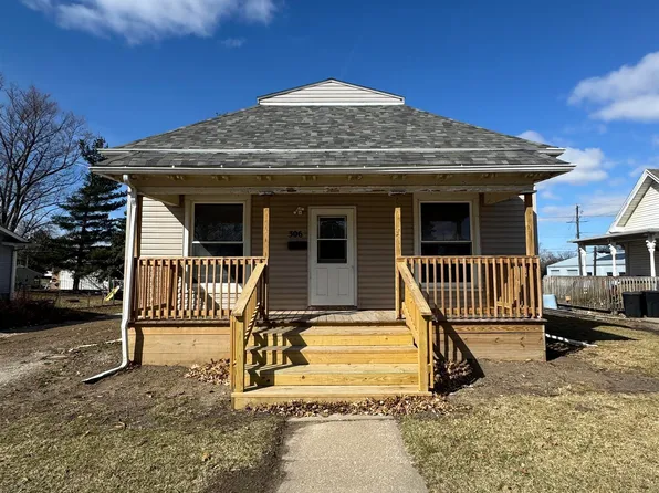 306 S Main St, Sigourney, IA 52591