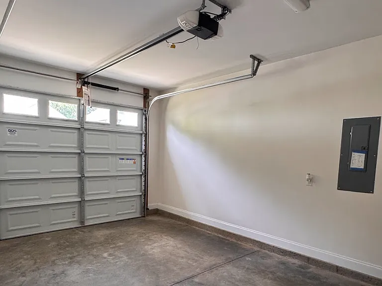 301 Clarus Creek Way — Photo 4