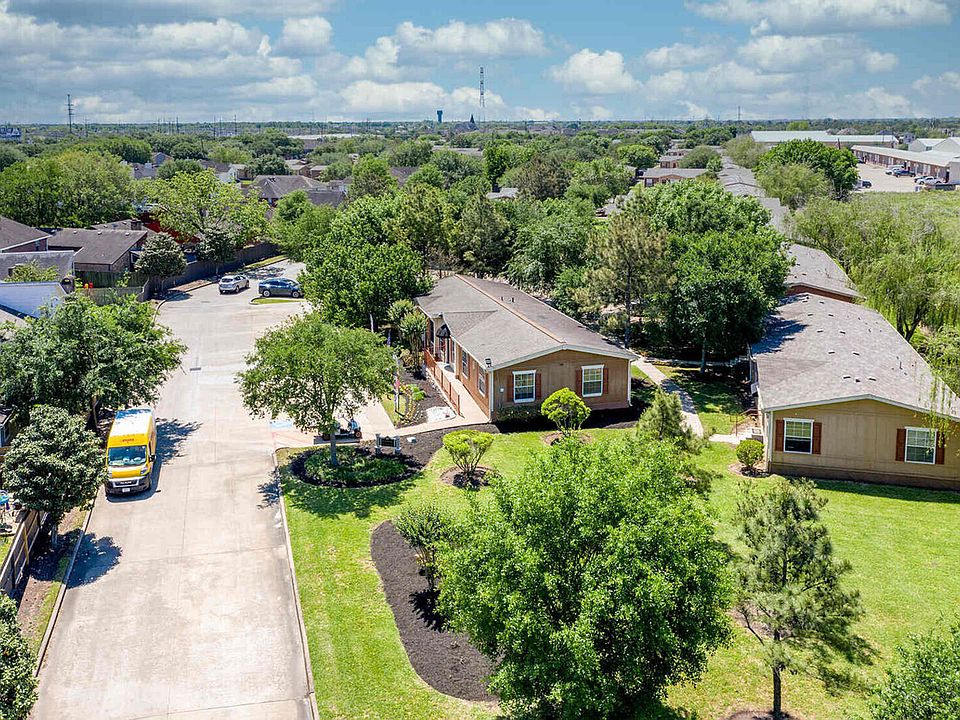 Waterstone Apartments - 516 Stafford Springs Ave Stafford TX | Zillow