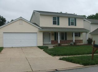 222 Jacob Ln, Ballwin, MO 63021