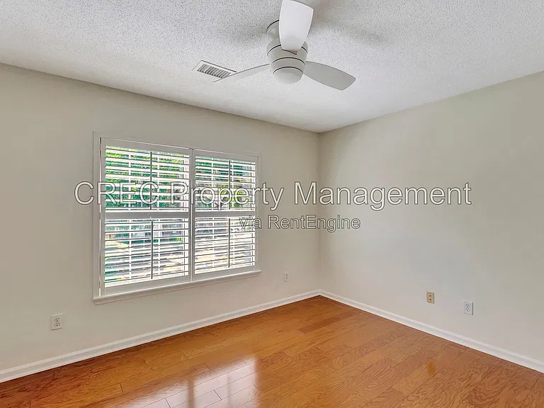 1336 Wild Olive Dr — Photo 13