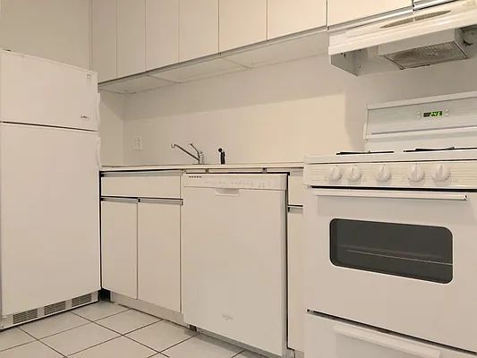 Rented by REAL New York | media 22