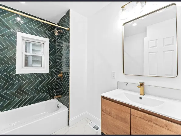 64 Bostwick Avenue image 3 of 7