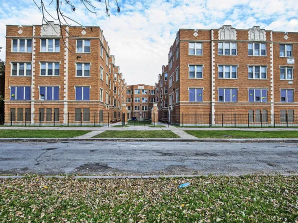 3600 W Franklin