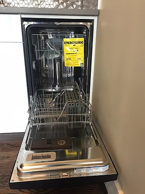 Rented by P Management | media 34