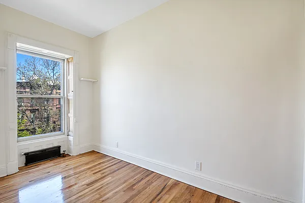 Rented by Corcoran | media 11