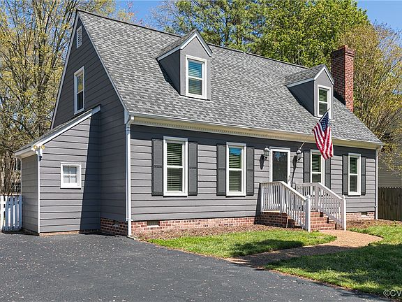 3rd image of 9708 Wendhurst Dr