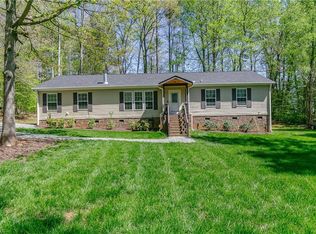 5252 Lloyd Hill Ln, Graham, NC 27253