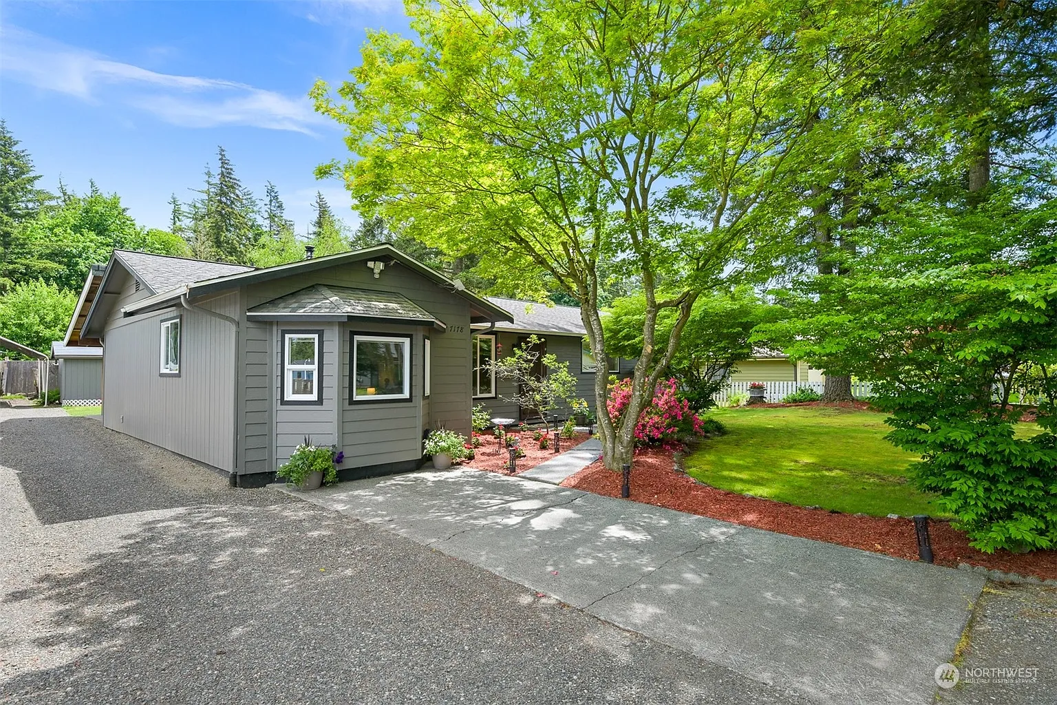 7178 Sutton Drive photo 1