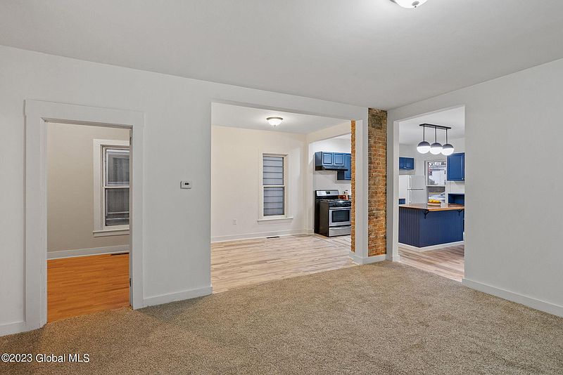 5th image of 38 James Street