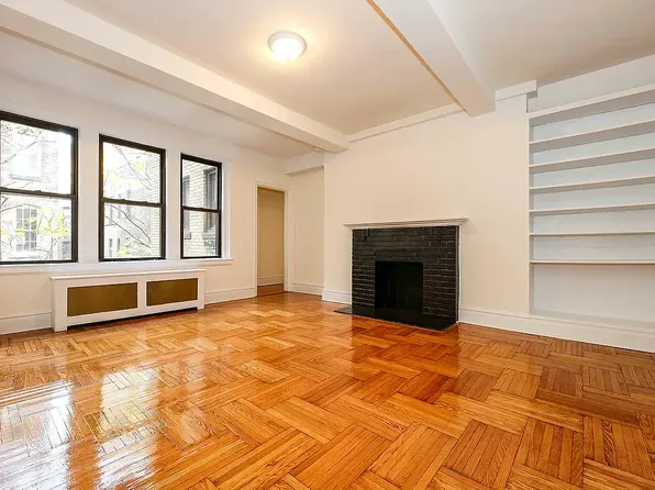 338 E 20th St #2A, New York, NY 10003