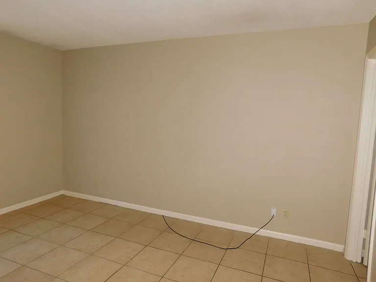 3846 Manor Ct — Photo 15