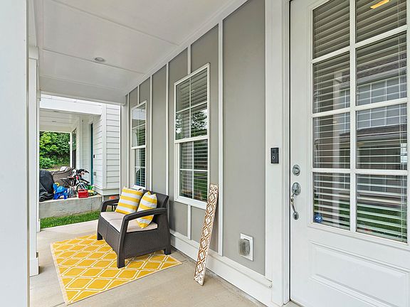 4th image of 765 Cottage Park Dr