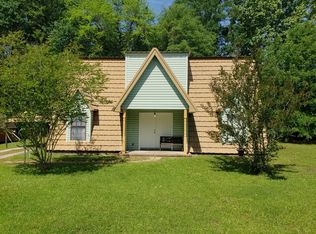 88 Smoak St, Bamberg, SC 29003