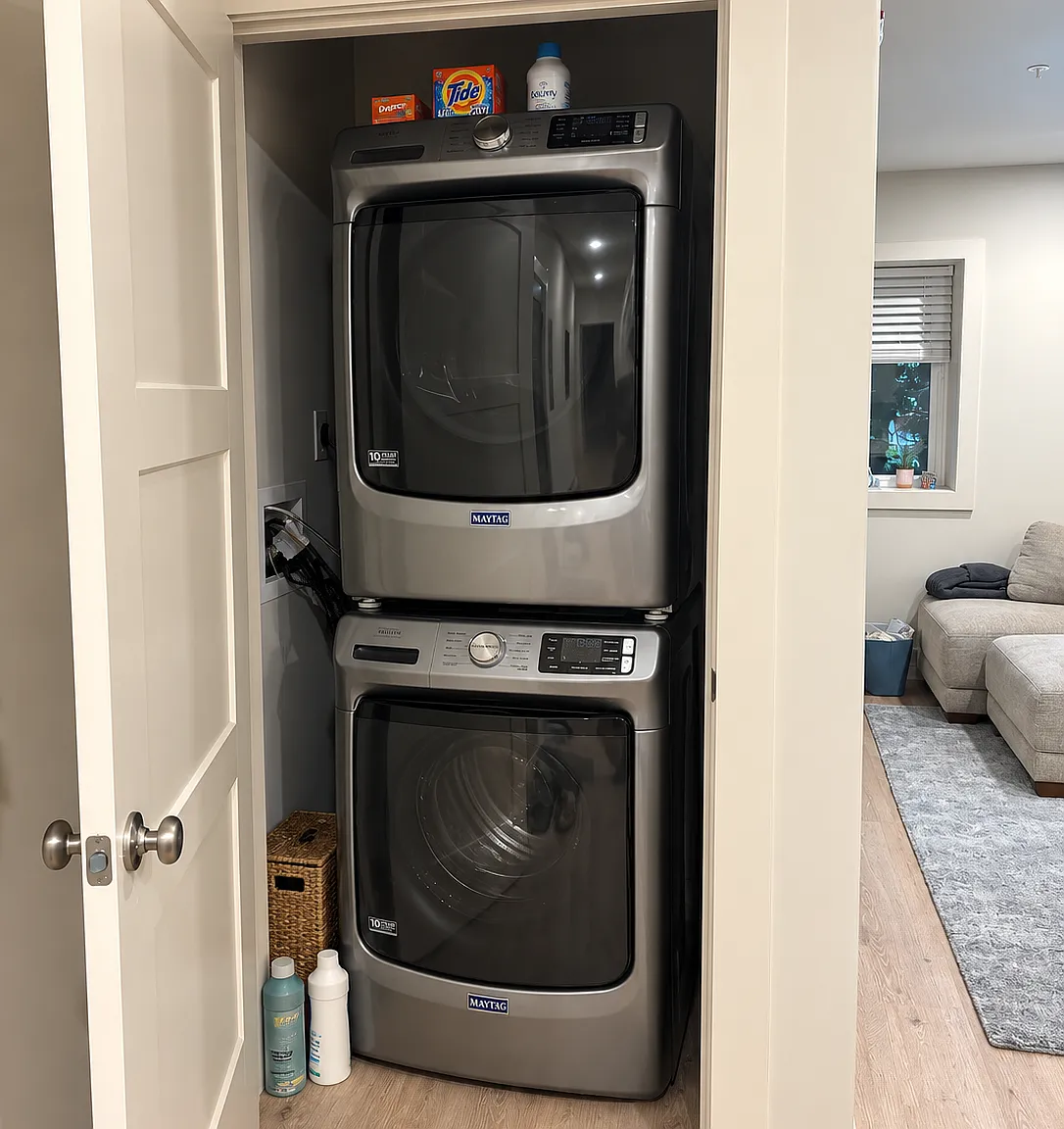 4 Laurel Hill Drive - 6 — Photo 4