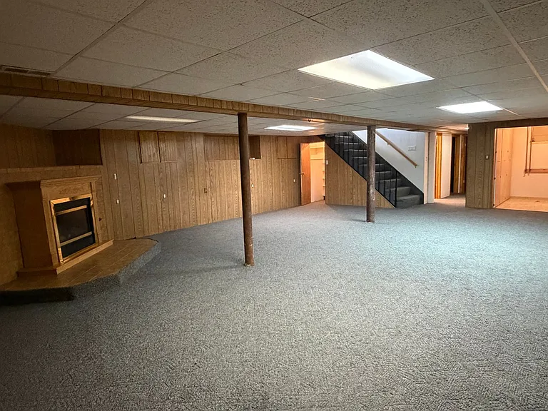 2636 Hickory Dr — Photo 21
