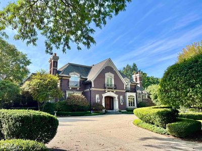 41 Renaud Rd, Grosse Pointe Shores, MI, 48236
