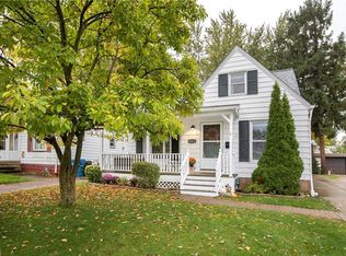 20851 Woodstock Ave, Fairview Park, OH