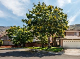 16043 Orange Blossom Cir, Fontana, CA 92337