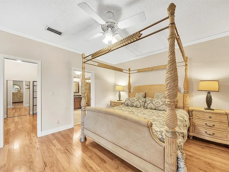 7644 Elmridge Dr — Photo 20