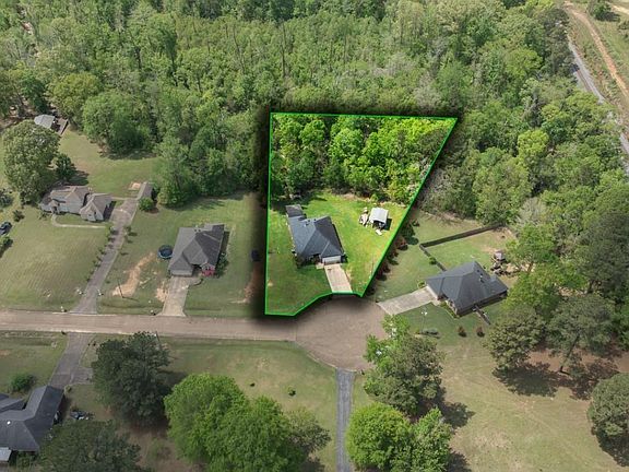2nd image of 123 Estates Dr