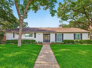 10602 Longmont Dr, Houston, TX 77042