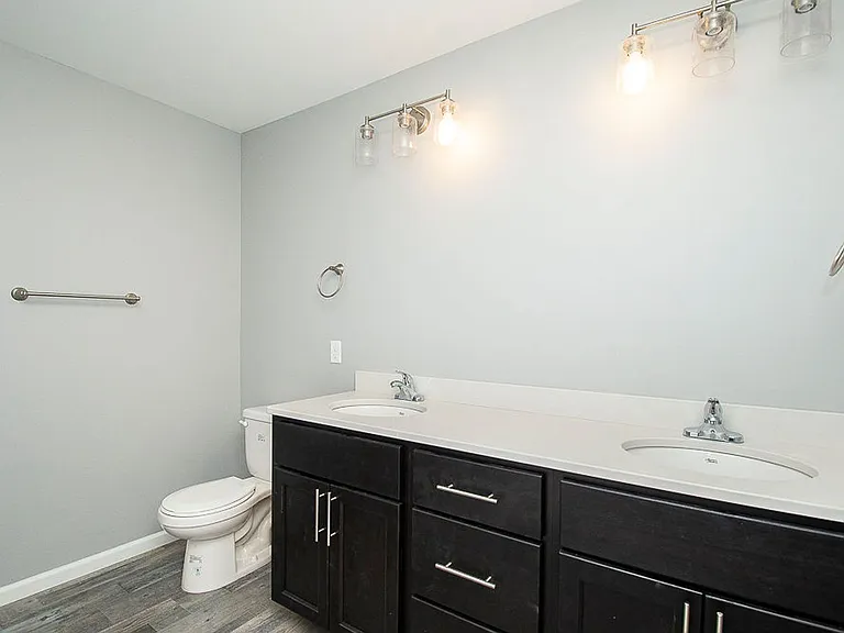 121 Sleeper Way — Photo 17