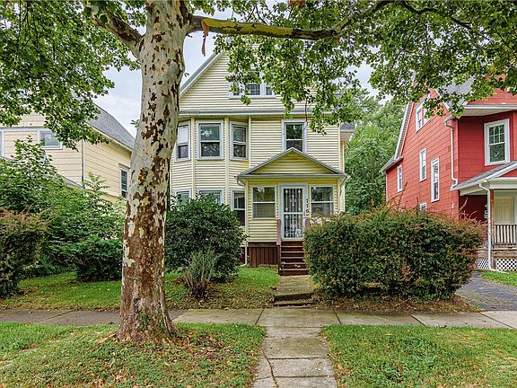 3rd image of 770 Garson Ave