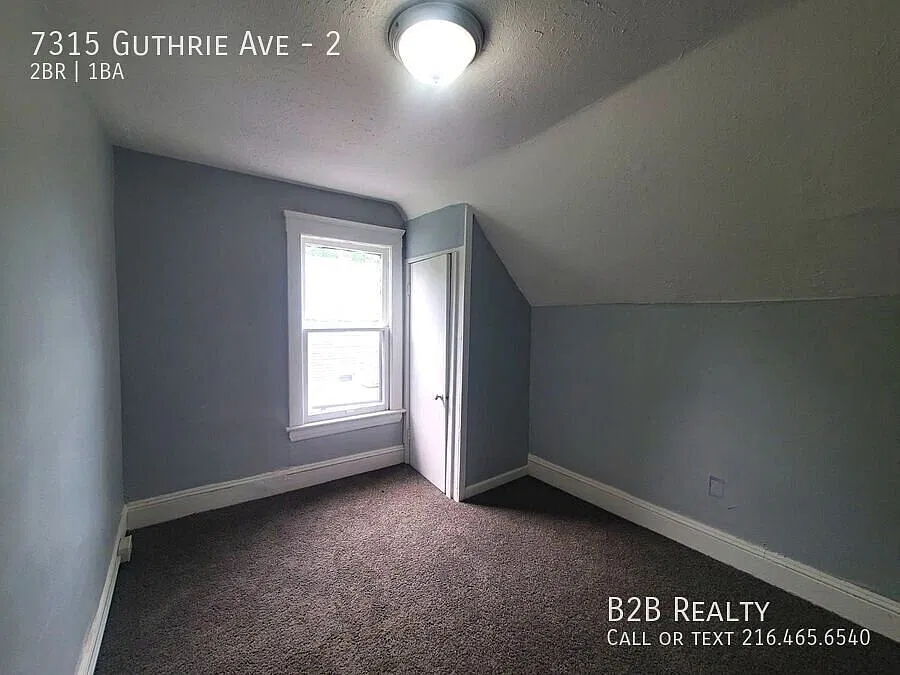 Beautiful 2-Bedroom Family Home $300 Move-In Special + 13-Month Lease Bonus! — Photo 3