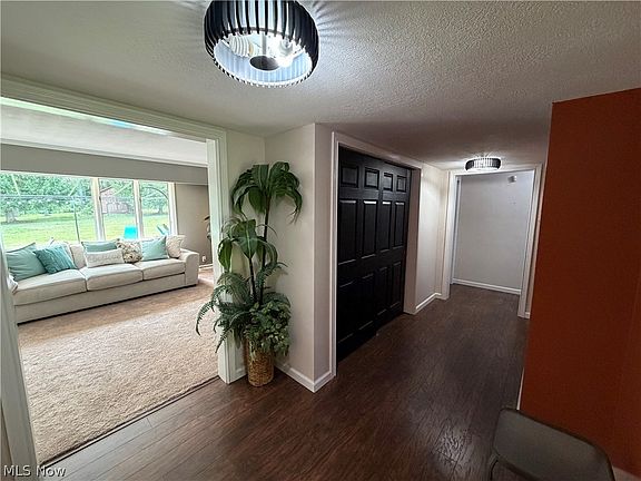 3rd image of 3245 Harding Ave