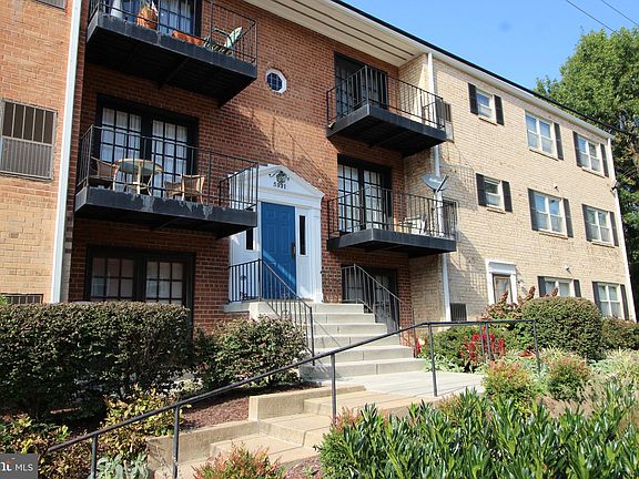 2nd image of 5931 Quantrell Ave APT 102