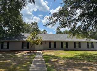 3008 Southaven Dr, Hattiesburg, MS 39402