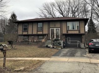 324 Marian Ct, Bolingbrook, IL 60440