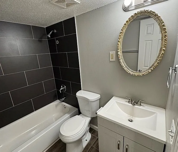 12427 E 43rd St S #6 — Photo 8
