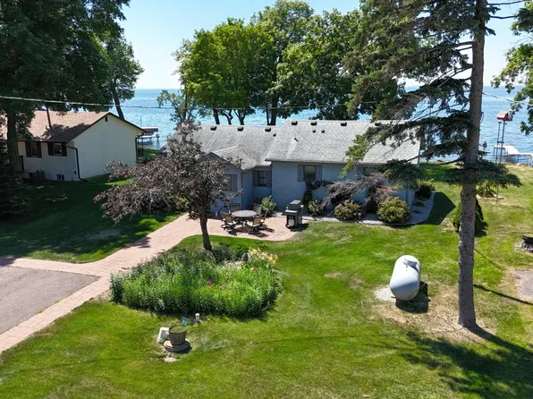 19197 328th Ave, Isle, MN 56342
