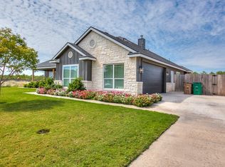 4529 Old Stone Dr, San Angelo, TX 76904