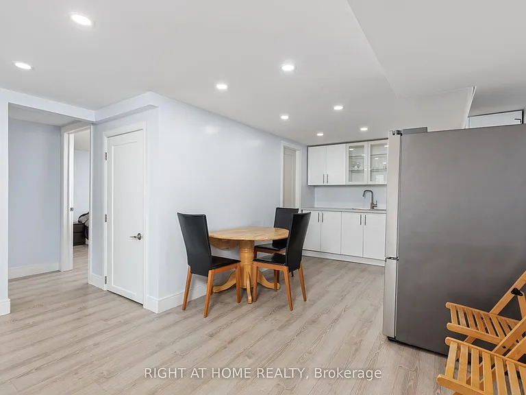 346 Walkers Line #BASEMENT — Photo 10