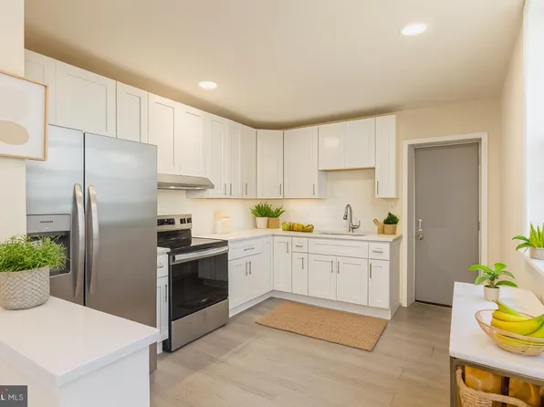 1814 N 22nd St, Philadelphia, PA 19121