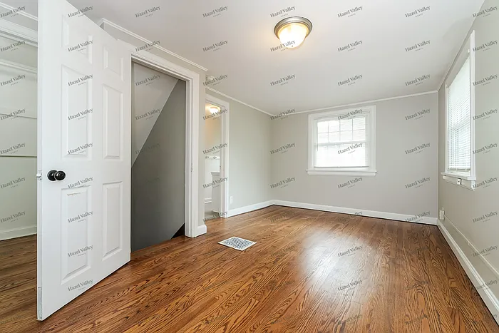 6422 Rockhill Rd — Photo 11