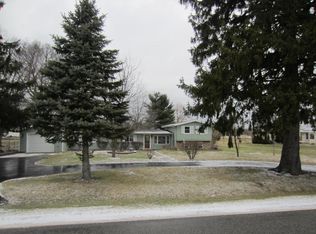 6476 W Plains Rd, Eaton Rapids, MI 48827