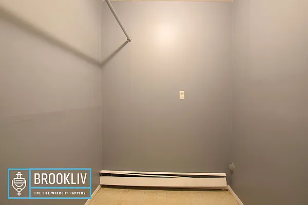 Rented by null | media 8