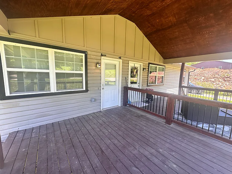 360 Wilson St #2 — Photo 3