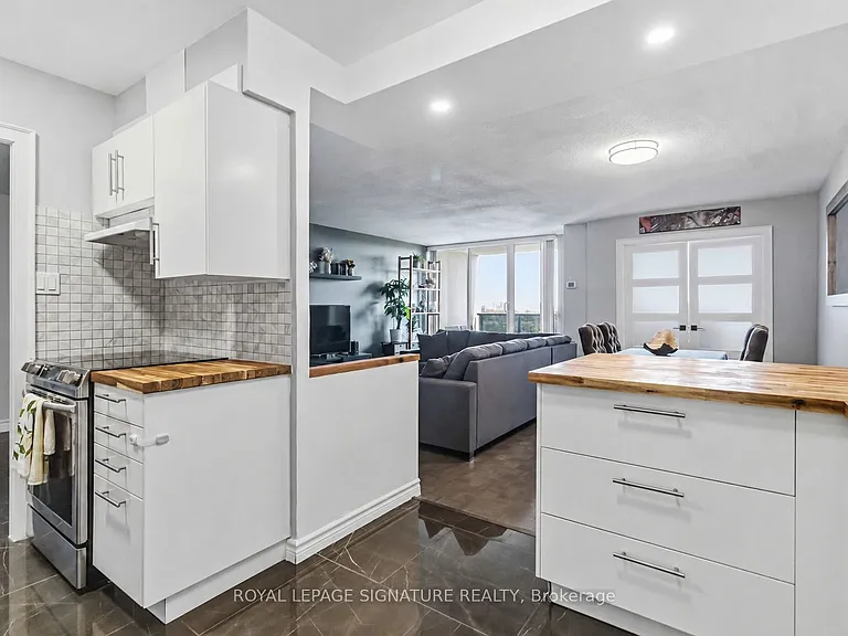 85 Emmett Ave #1403 — Photo 16